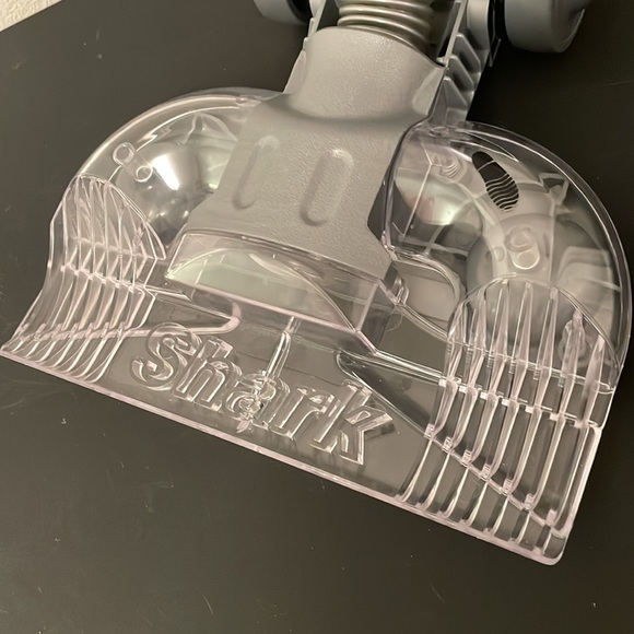New Shark Vacuum Attachment - Picture 2 of 11